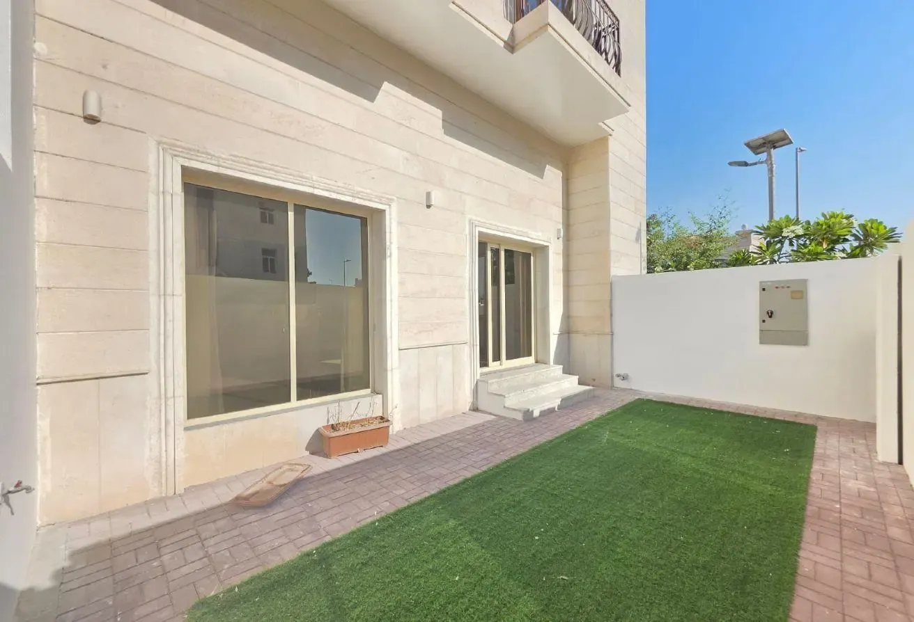 Spacious 3BR Family Villa with Maid's Room