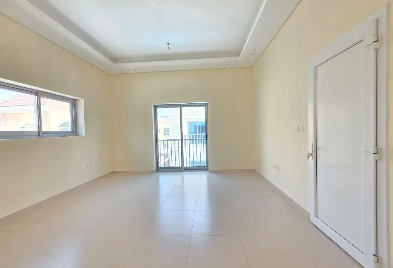 Modern 3BR Compound Villa | Shared Pool