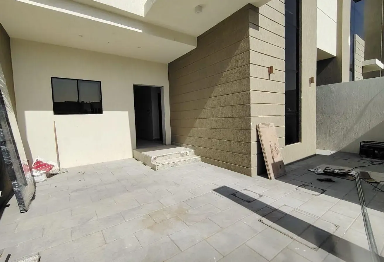 Brand New | Semi Independent | Private Garden