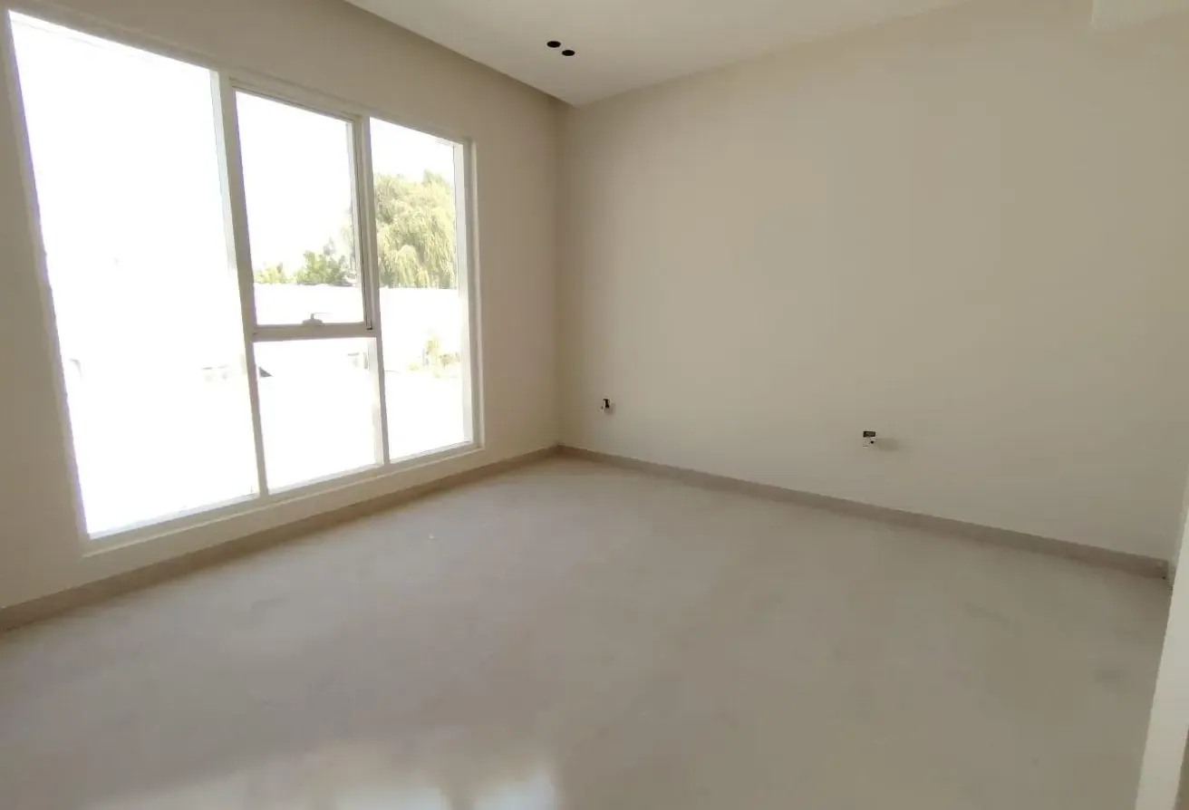 Brand New | Semi Independent | Private Garden