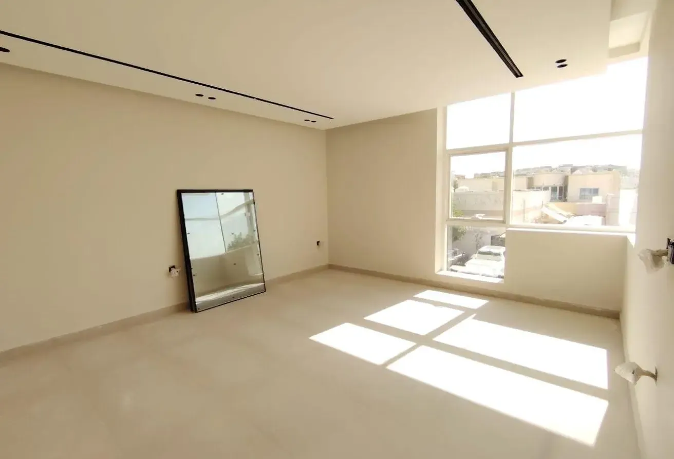 Brand New | Semi Independent | Private Garden
