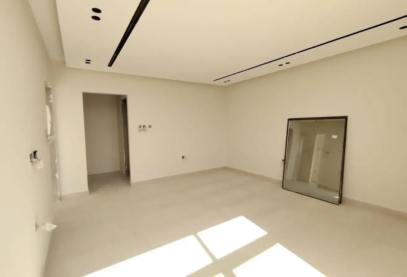 Brand New | Semi Independent | Private Garden