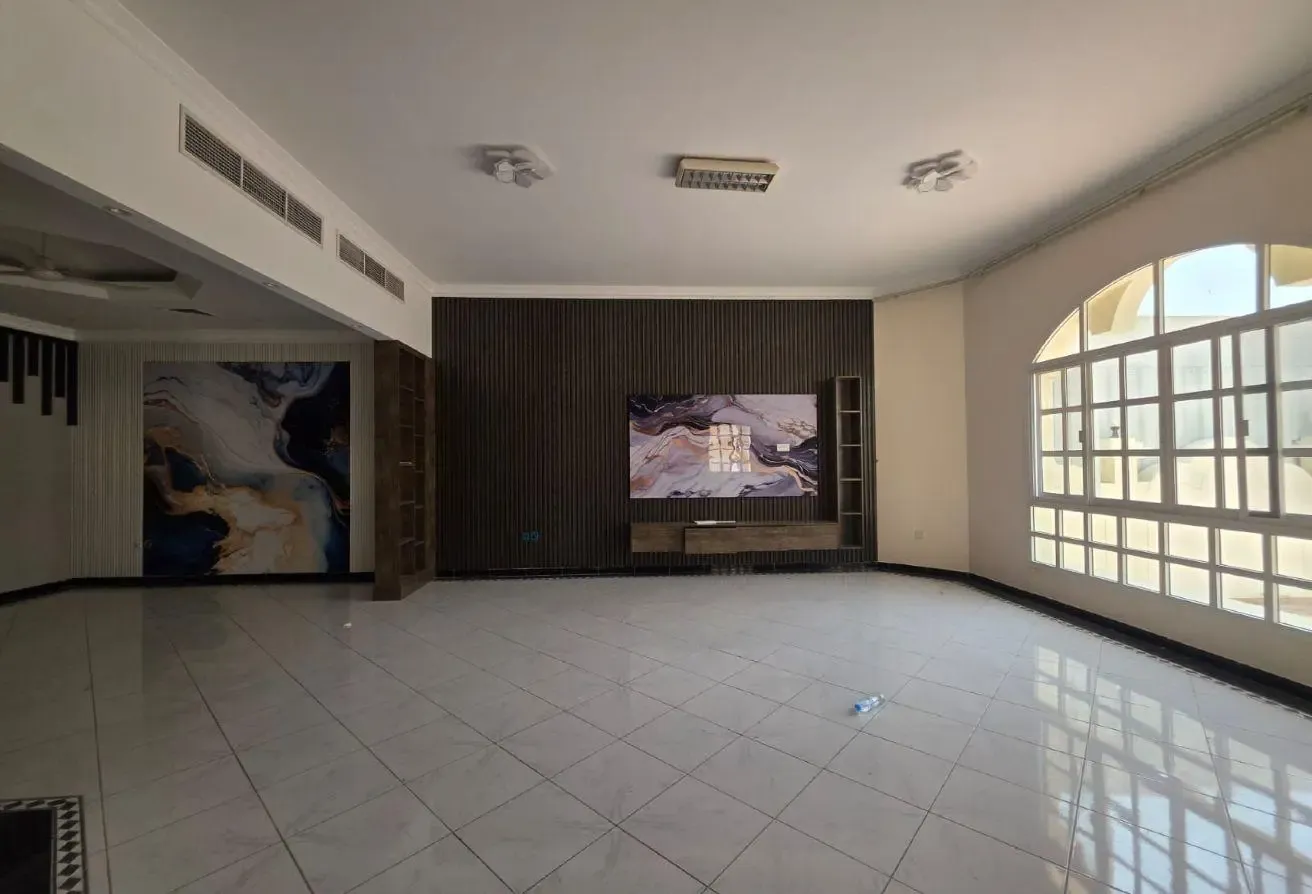 3BR Single-Storey Villa | Away from Flight Path