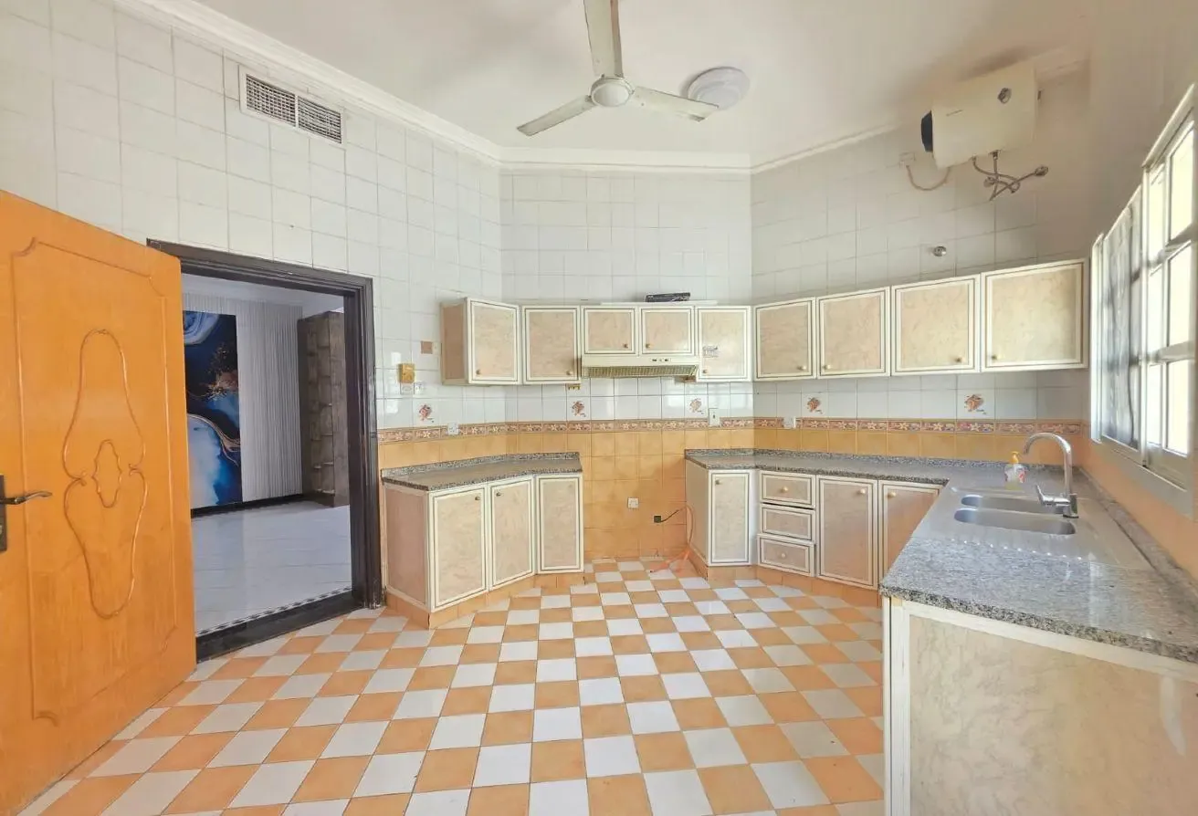 3BR Single-Storey Villa | Away from Flight Path