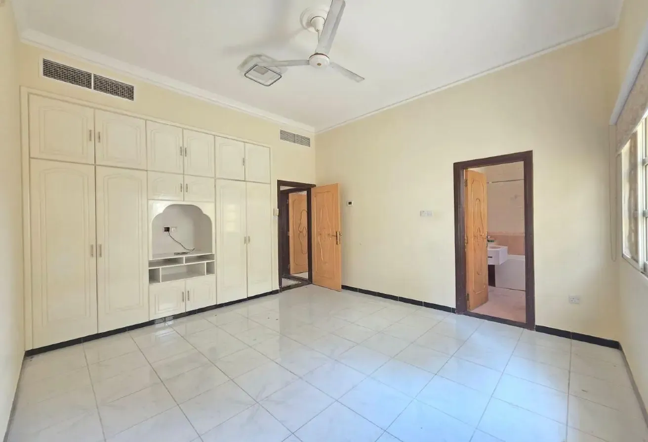 3BR Single-Storey Villa | Away from Flight Path