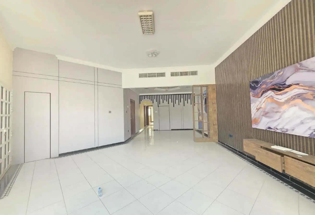 3BR Single-Storey Villa | Away from Flight Path