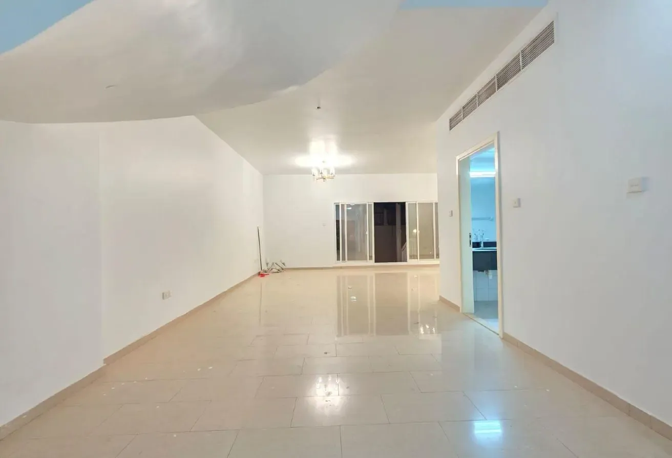 3BR Semi-Independent Villa | Private Backyard