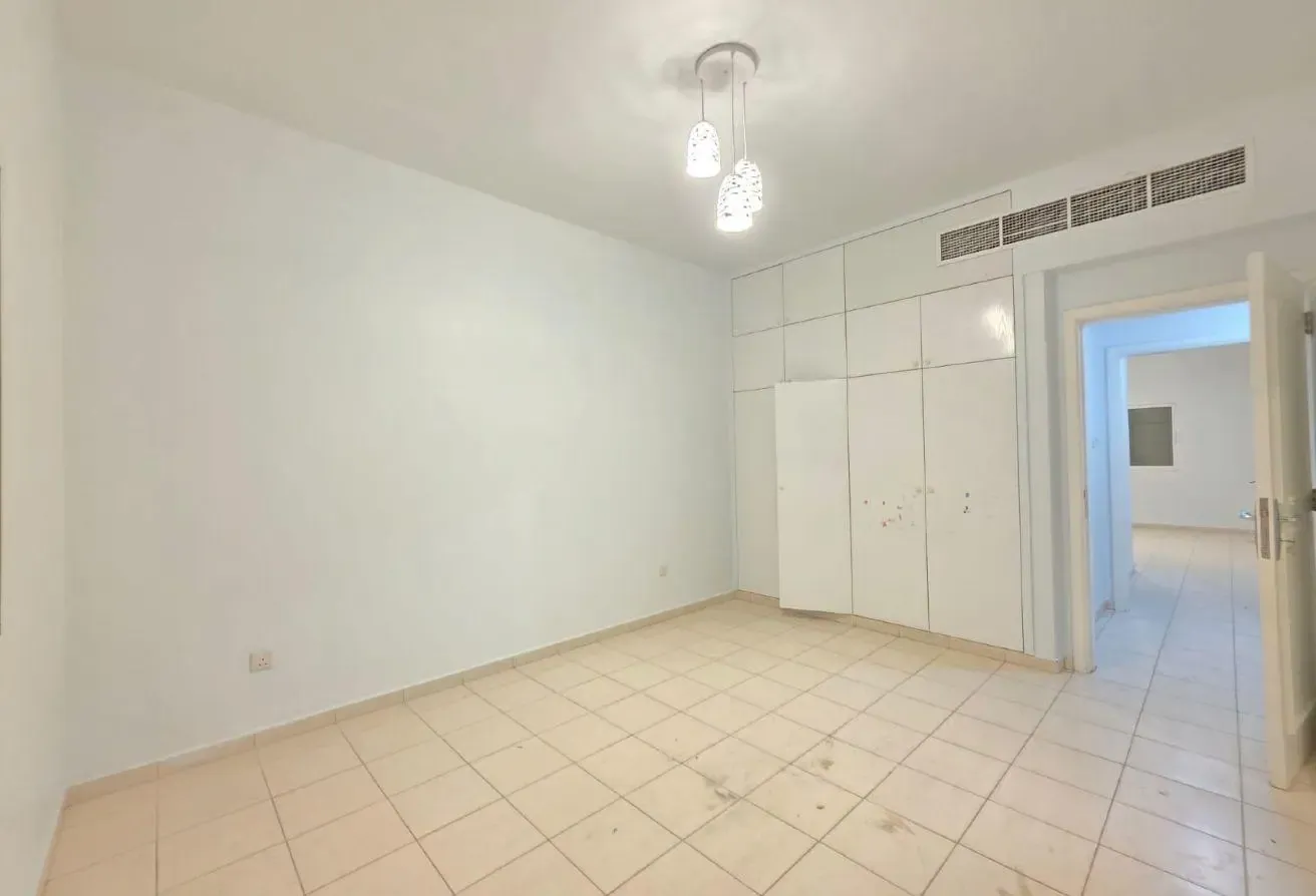 3BR Semi-Independent Villa | Private Backyard