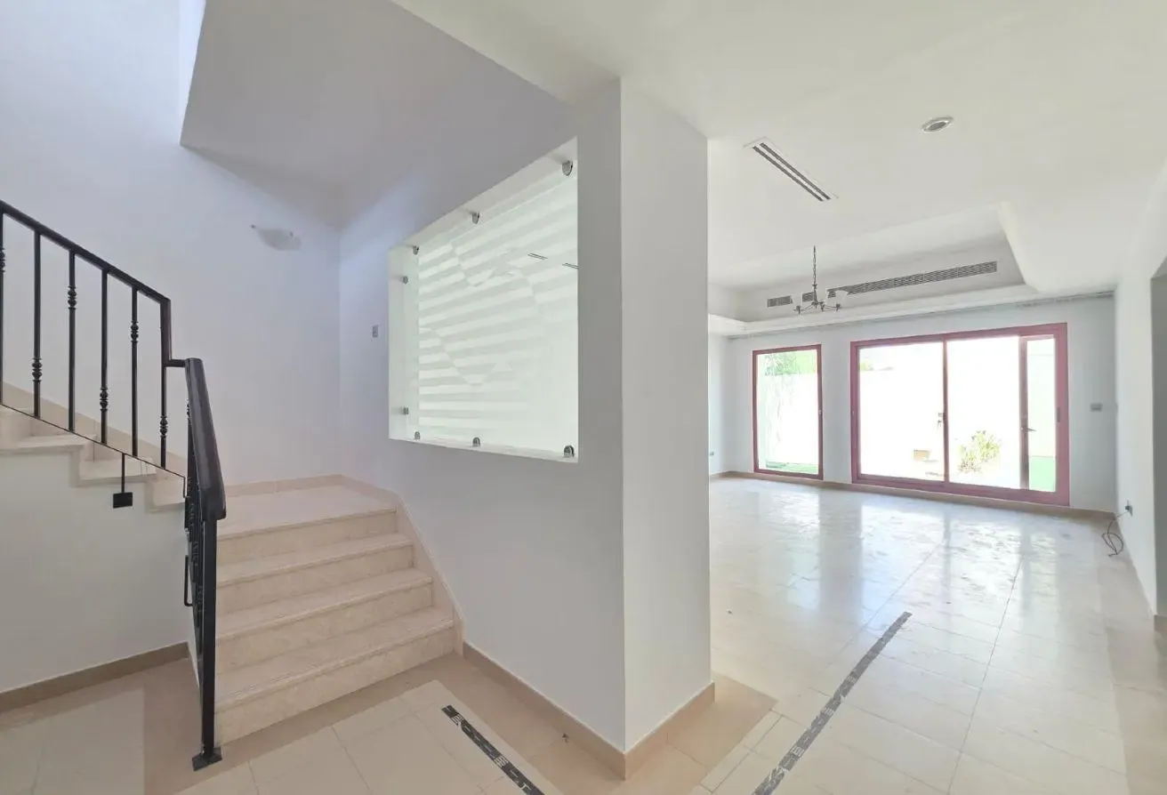 Corner | Semi Independent | Pool & Garden