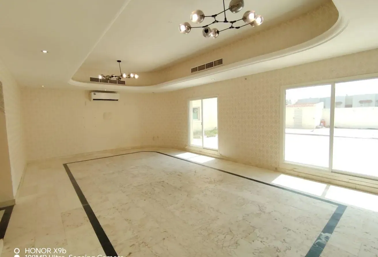 Spacious 3-bedroom semi-independent villa