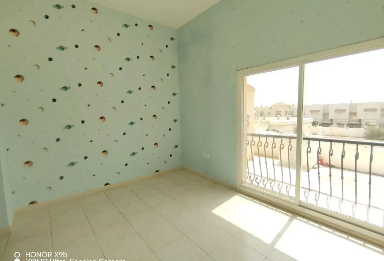 Spacious 3-bedroom semi-independent villa
