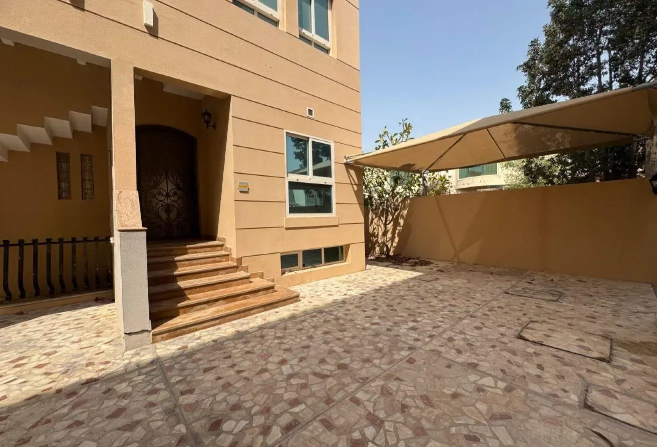 fully renovated 3-bedroom semi-independent villa