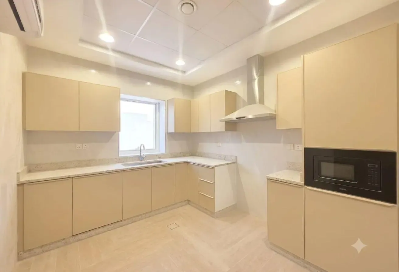 3-Bedroom Semi-Independent Villa | Huge Backyard