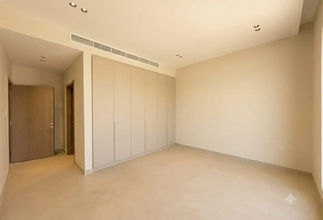 3-Bedroom Semi-Independent Villa | Huge Backyard