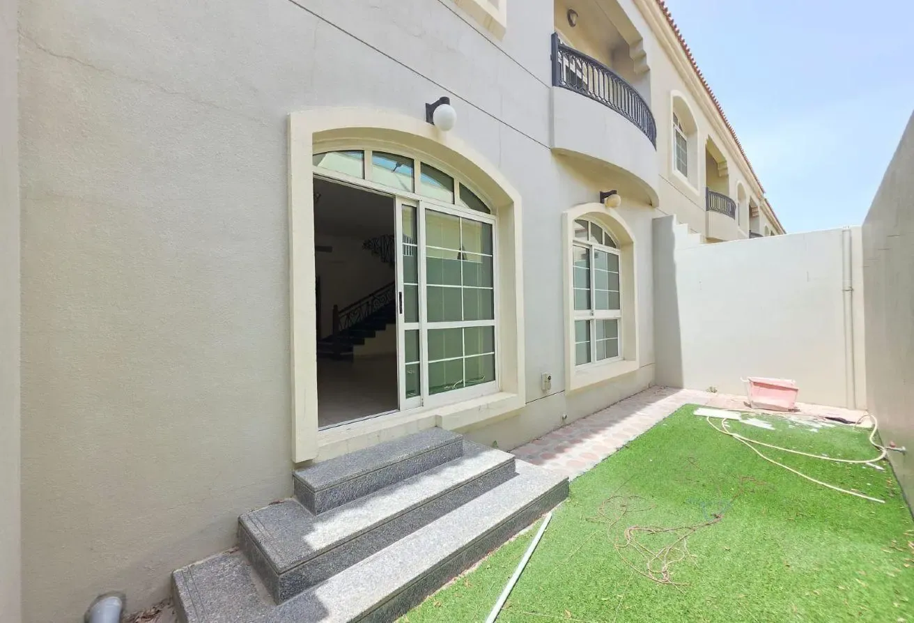 3-Bedroom Compound Villa for Rent in Mirdif