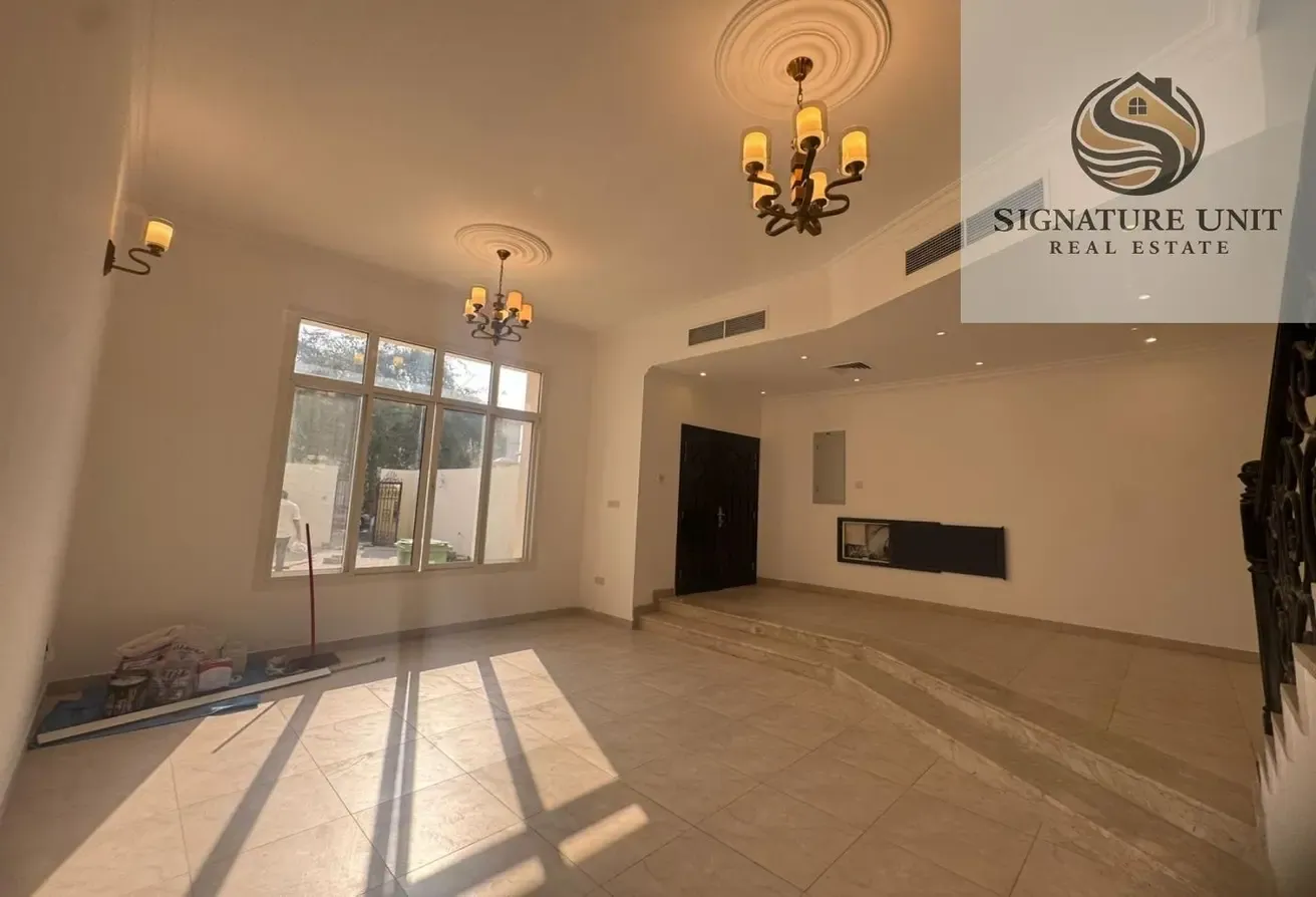 ELEGANT 3BR VILLA | 2 LIVING AREAS | MAID ROOM