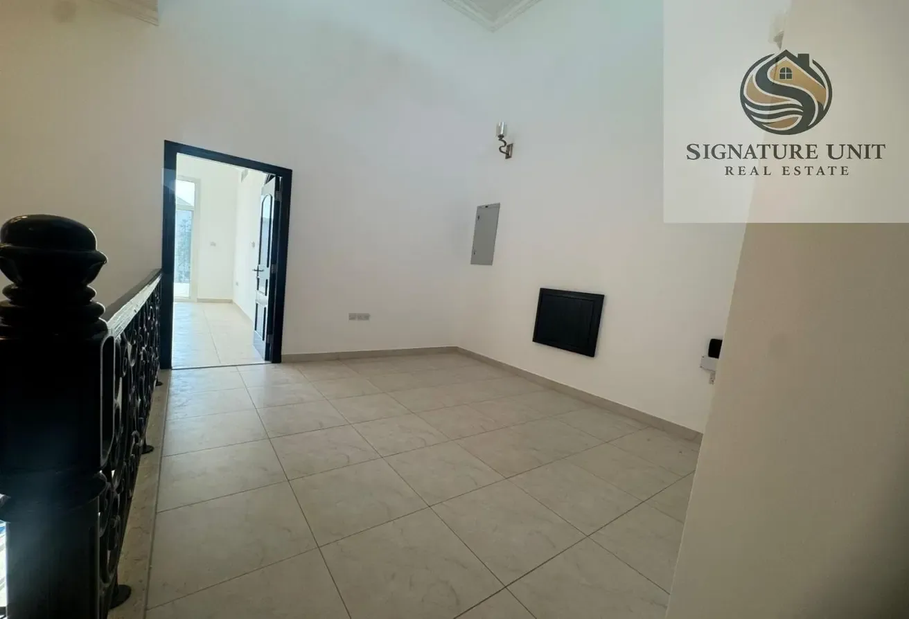 ELEGANT 3BR VILLA | 2 LIVING AREAS | MAID ROOM