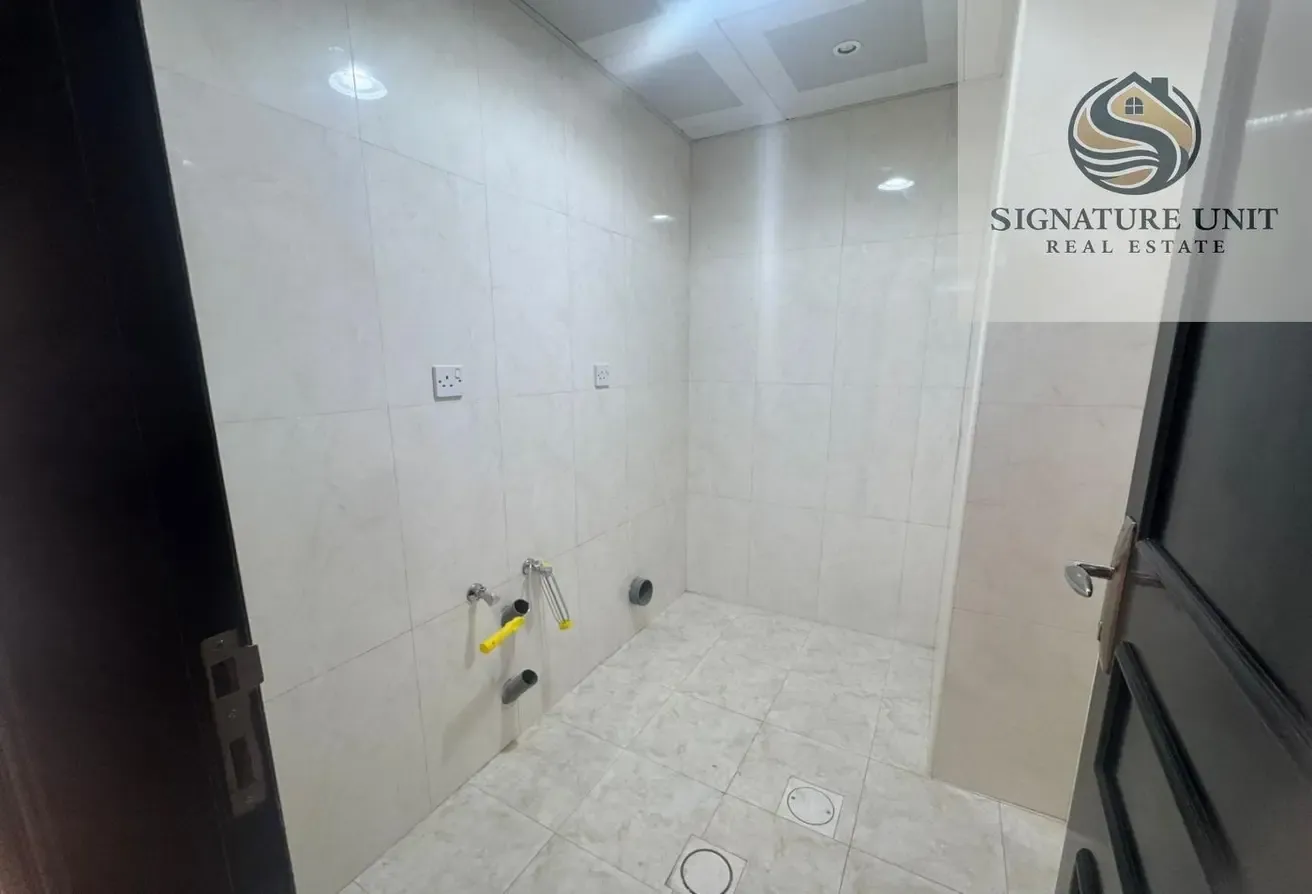ELEGANT 3BR VILLA | 2 LIVING AREAS | MAID ROOM