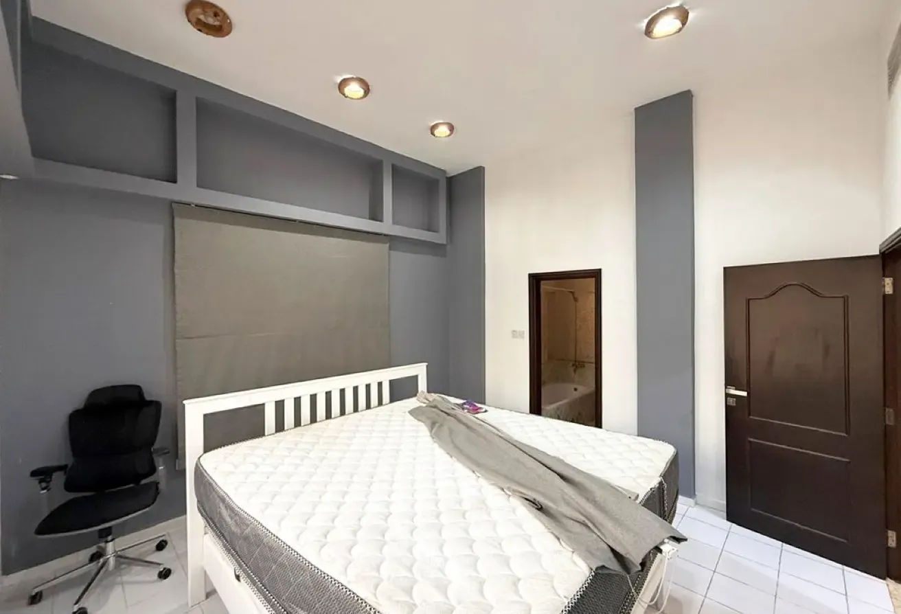 Spacious 3BR Independent Villa with Private Pool