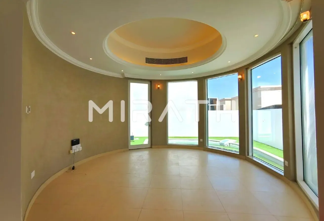 3BR VILLA WITH PRIVATE POOL|