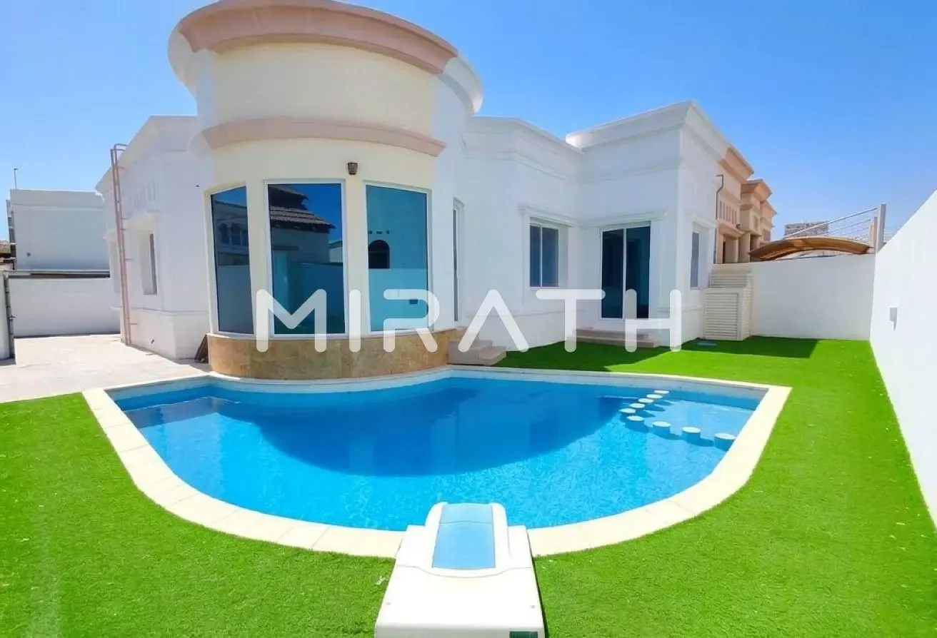 3BR VILLA WITH PRIVATE POOL|