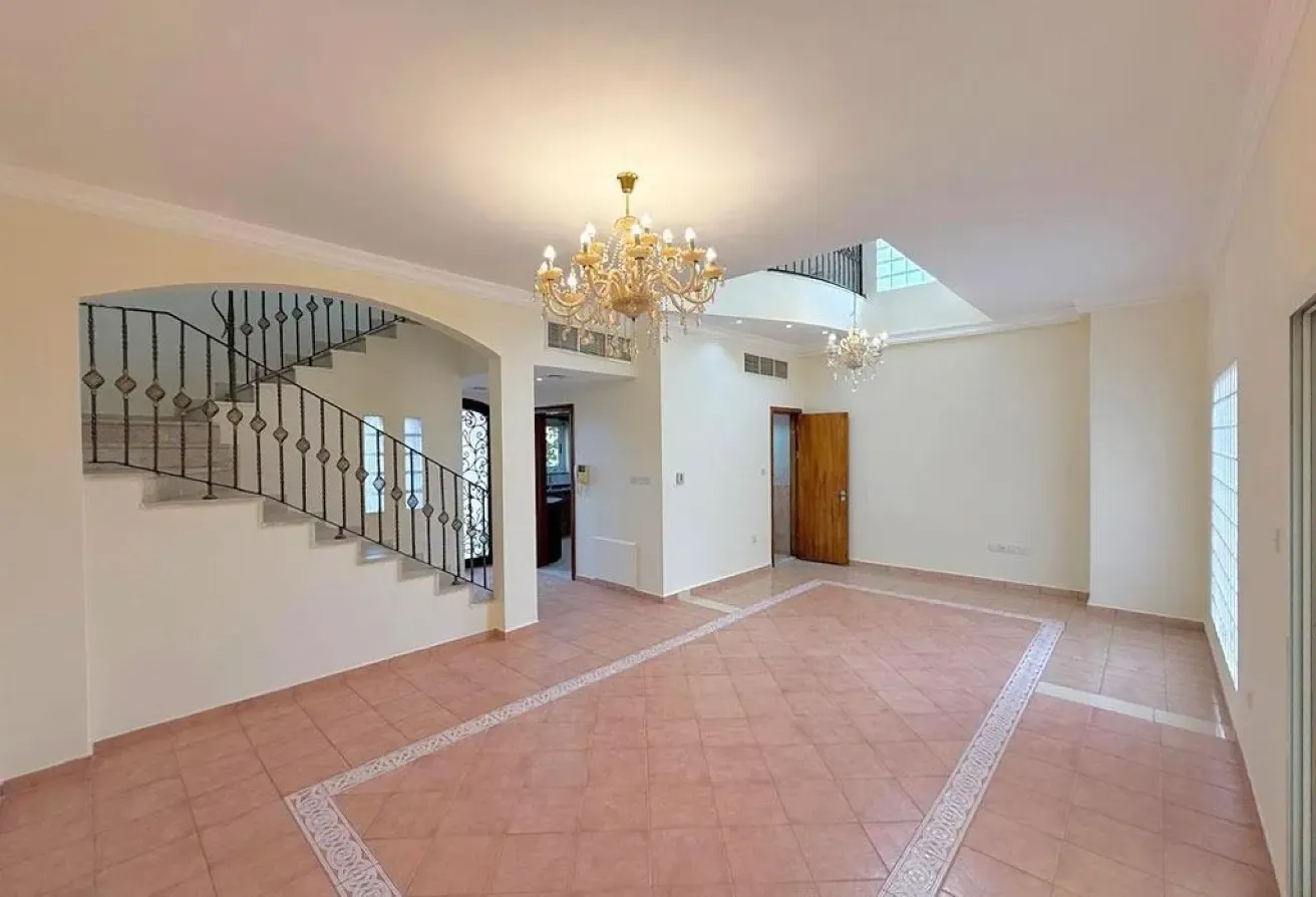 Spanish Design | Well-Maintained 3BR Villa