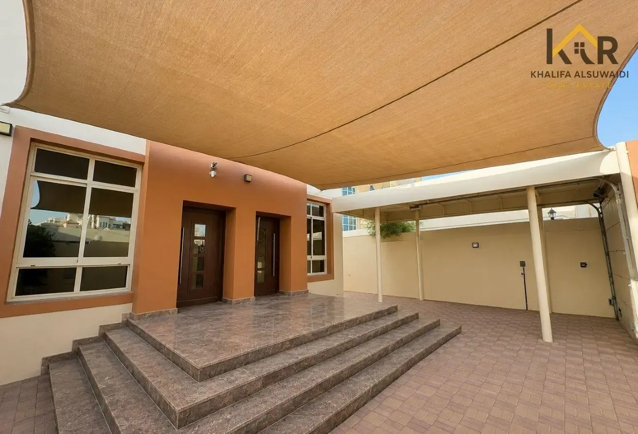 Stylish Design | Spacious | Maid room