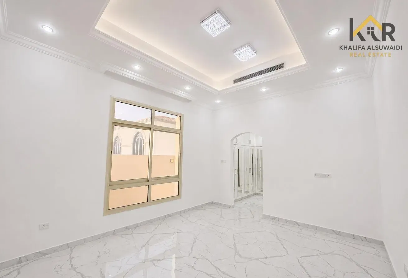 Stylish Design | Spacious | Maid room