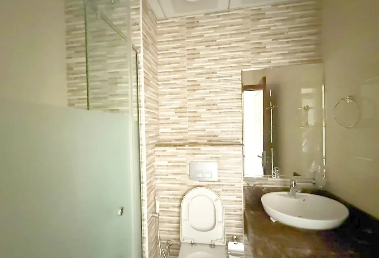 Beautiful and Spacious 3 Bedroom Villa