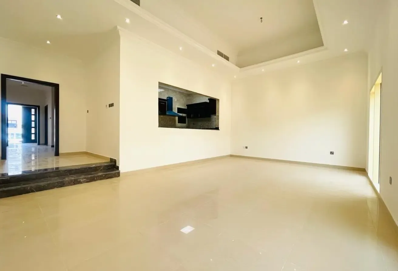 Modern Design 3 BR Villas with Pool and Play Area