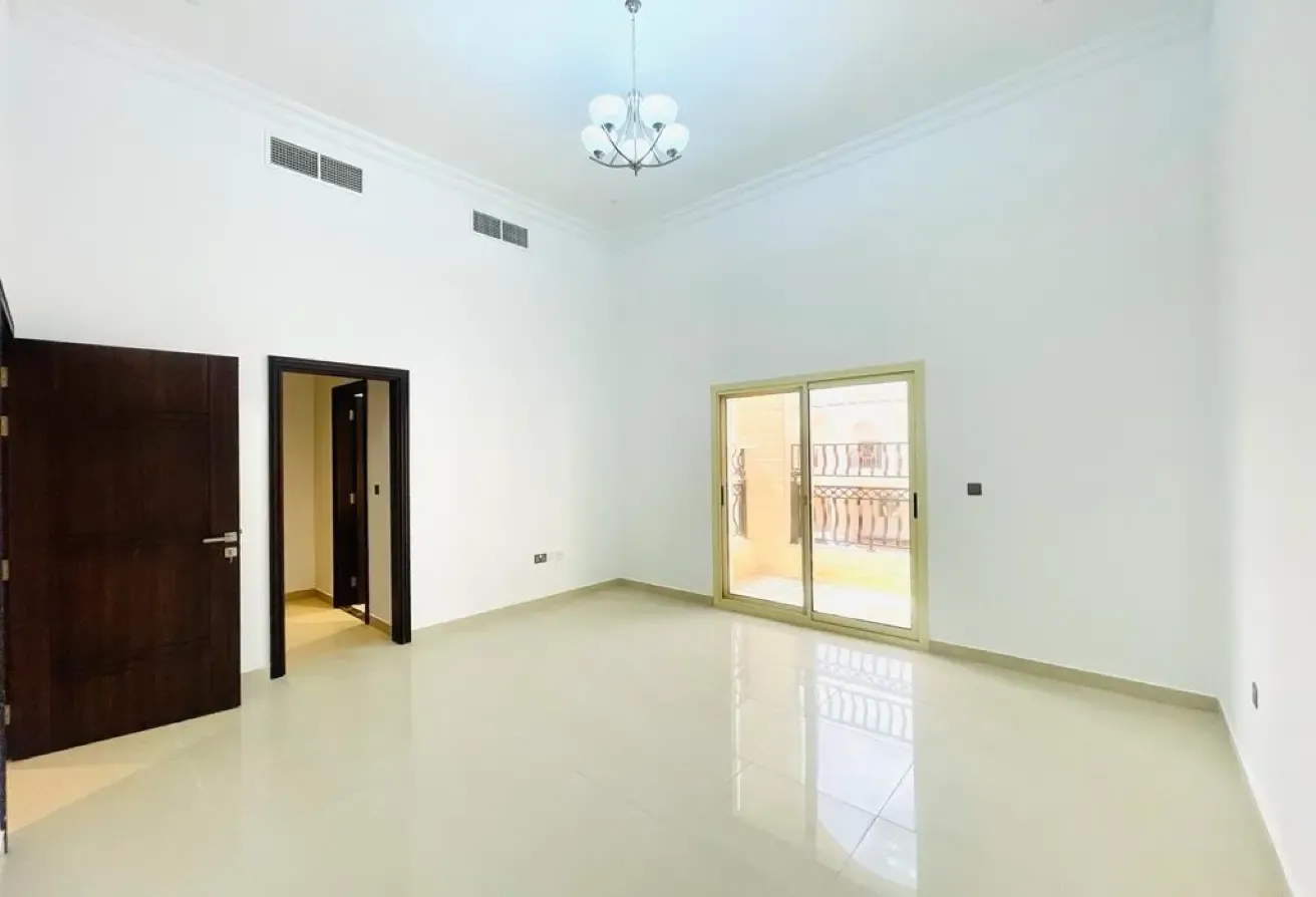Modern Design 3 BR Villas with Pool and Play Area