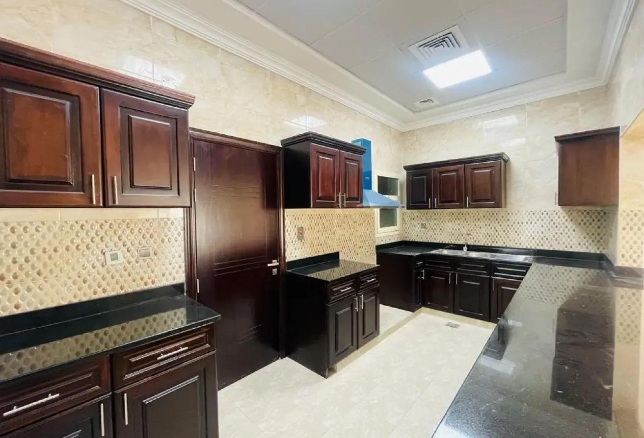 Modern Design 3 BR Villas with Pool and Play Area