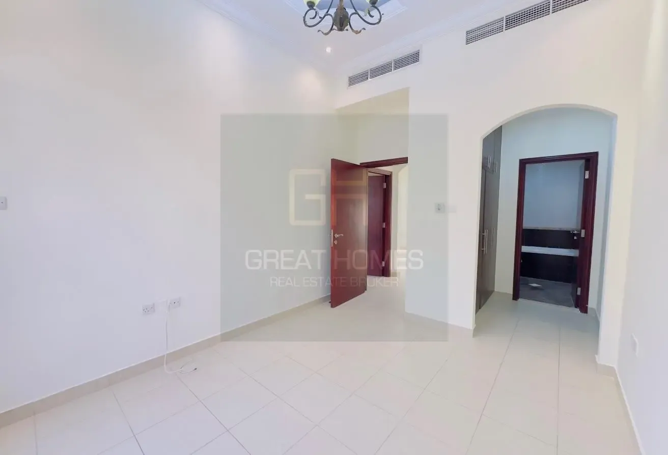 Elegant 3 Bedrooms Private Pool Villa for Rent