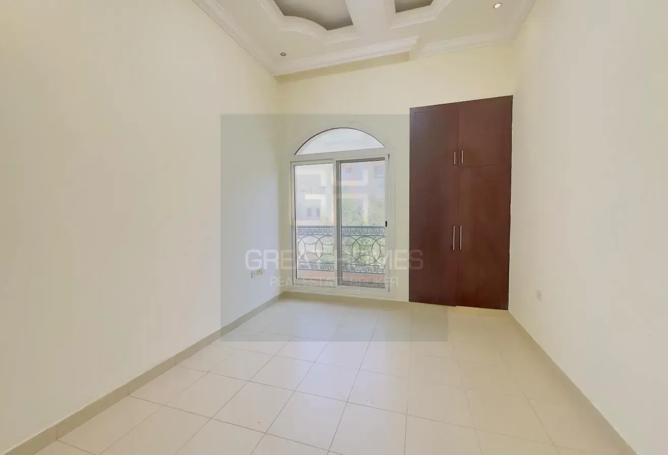 Elegant 3 Bedrooms Private Pool Villa for Rent