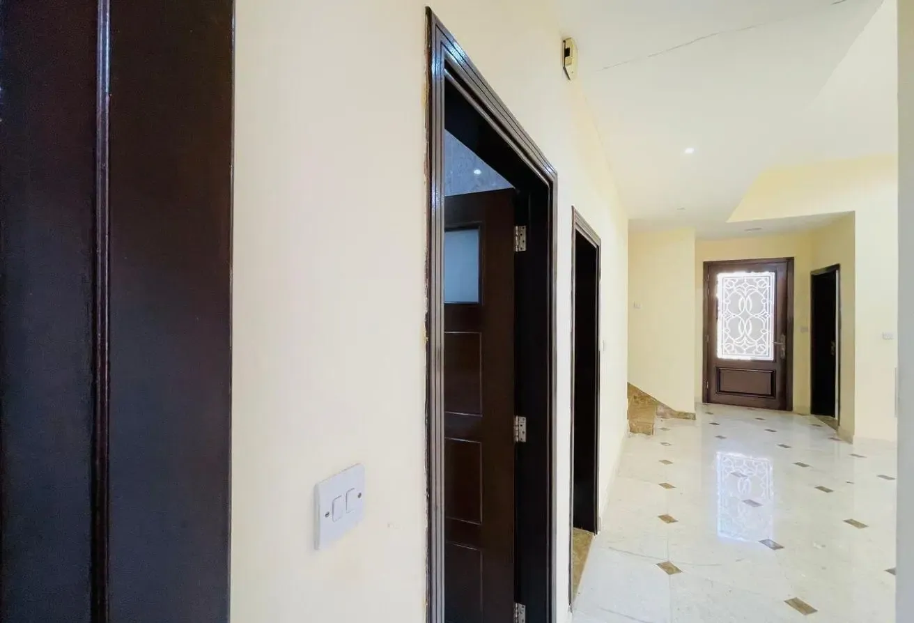 Spacious 3BR En-Suite Villa with Pool