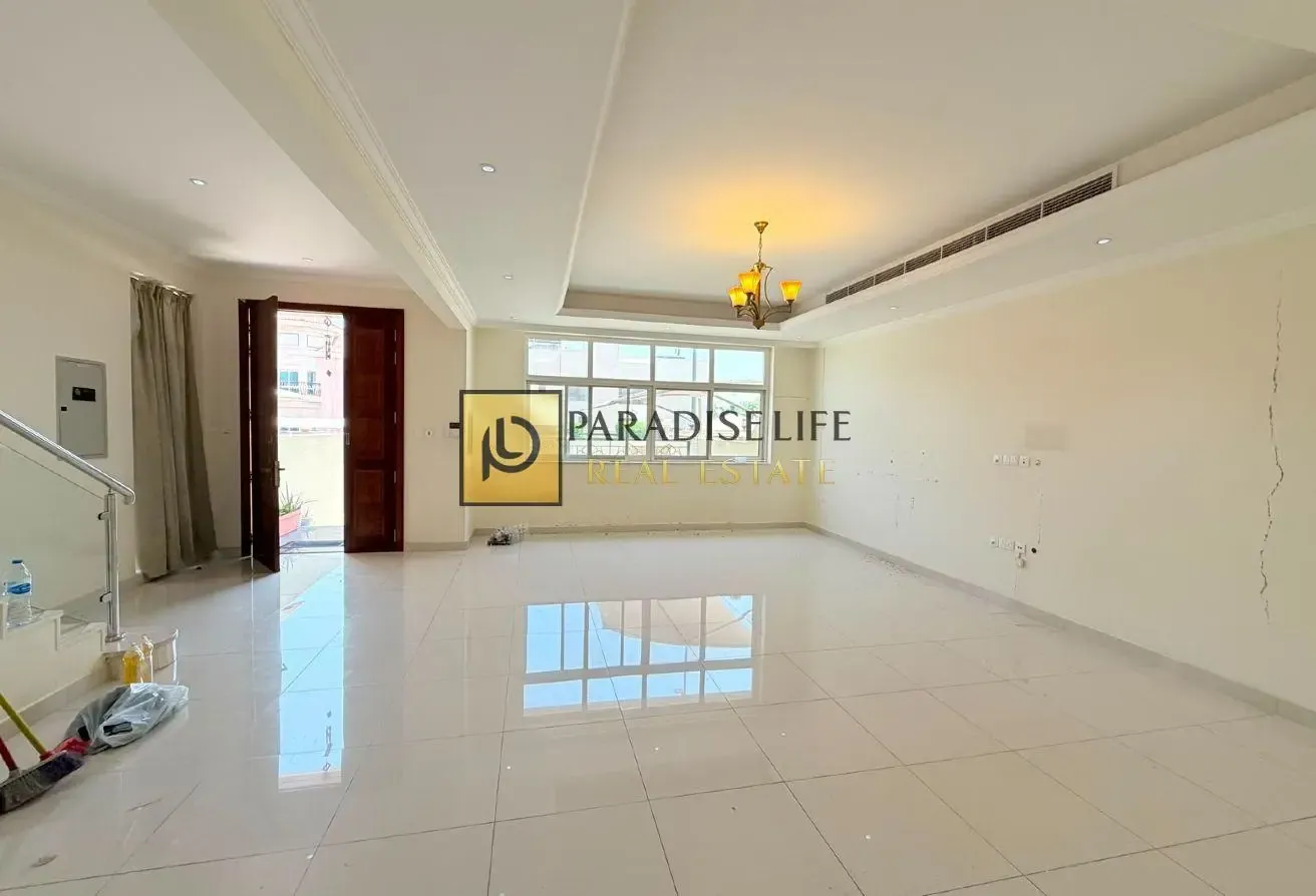3 Bedrooms All Masters Big Backyard Maid's Room
