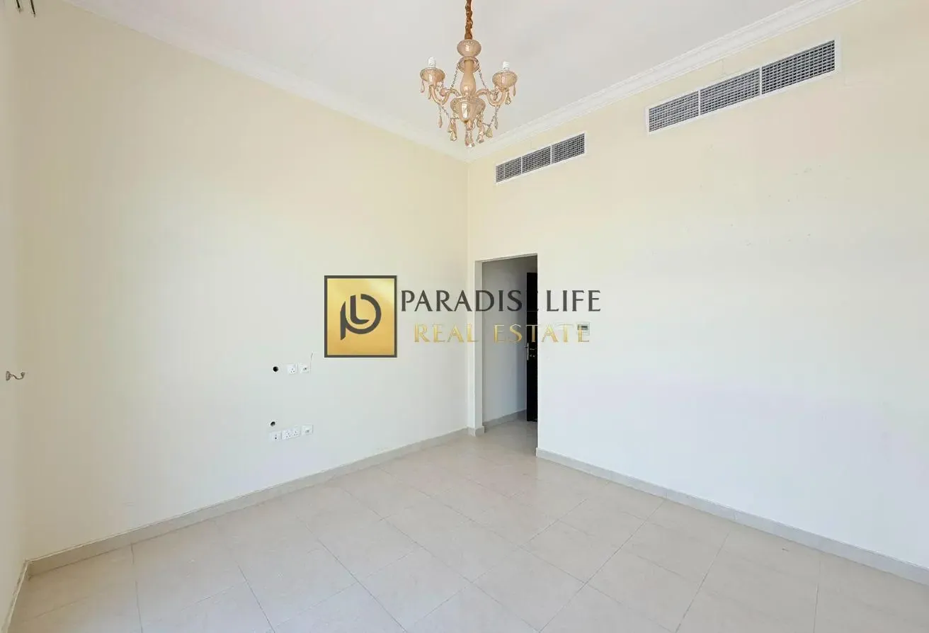 3 Bedrooms All Masters Big Backyard Maid's Room