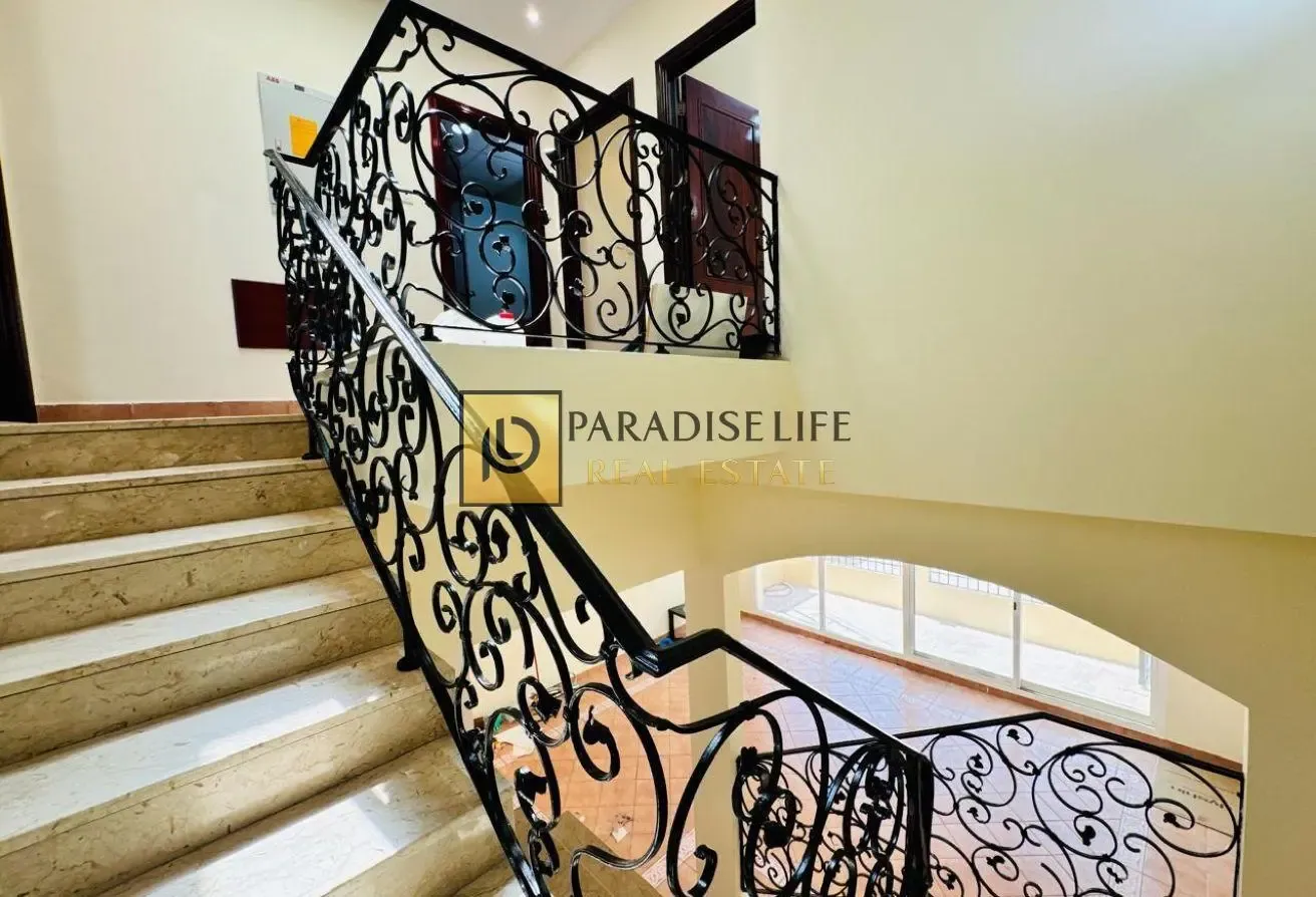 3 BEDROOMS+MAID'S ROOM SPECIOUS LIVING AND DINING