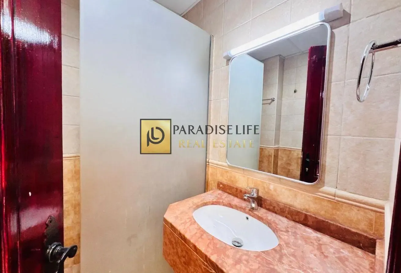 3 BEDROOMS+MAID'S ROOM SPECIOUS LIVING AND DINING