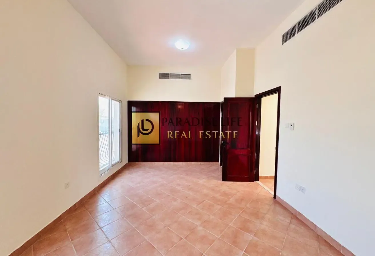 3 BEDROOMS+MAID'S ROOM SPECIOUS LIVING AND DINING