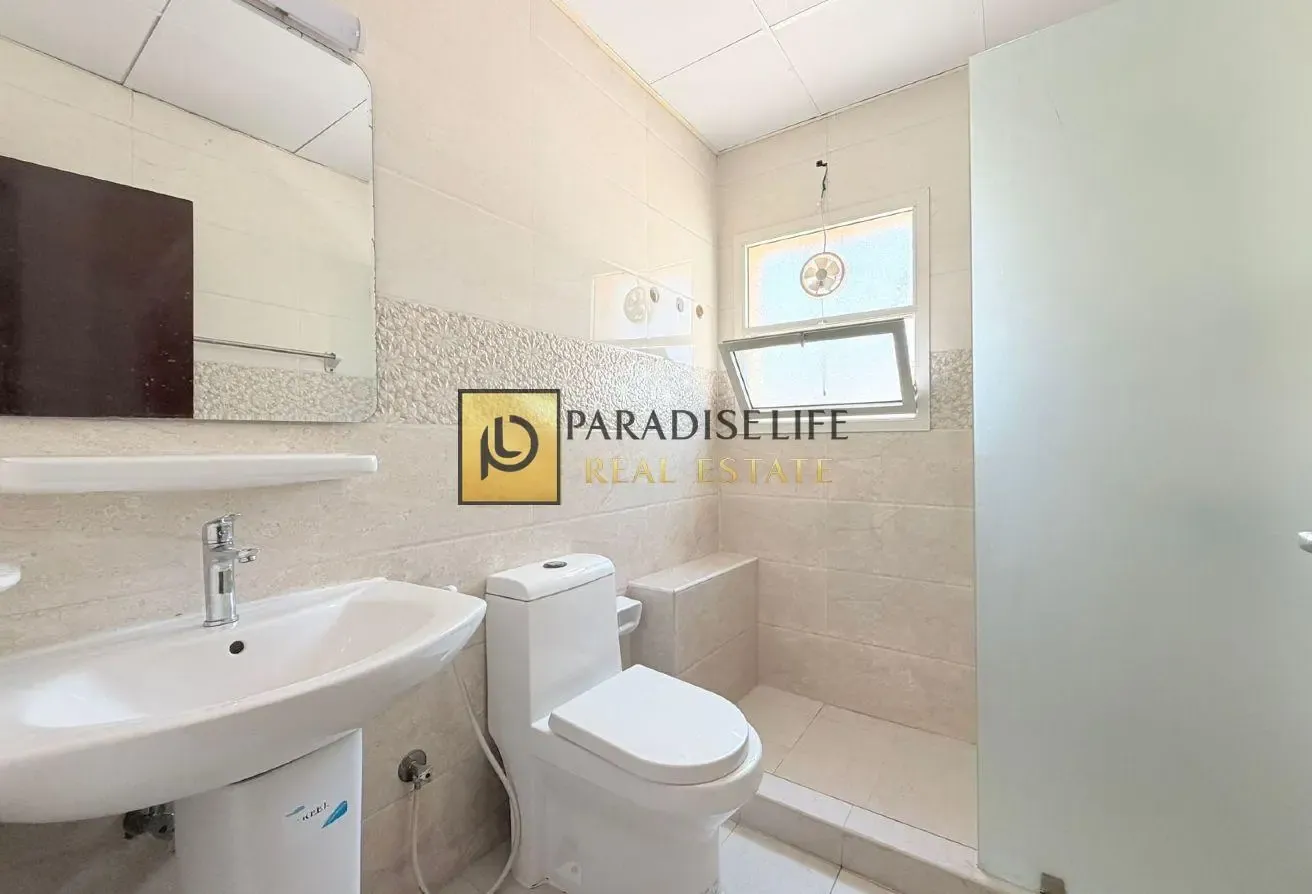 Private Entrance Corner Villa available for Rent