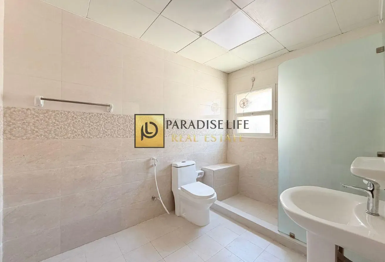 Private Entrance Corner Villa available for Rent