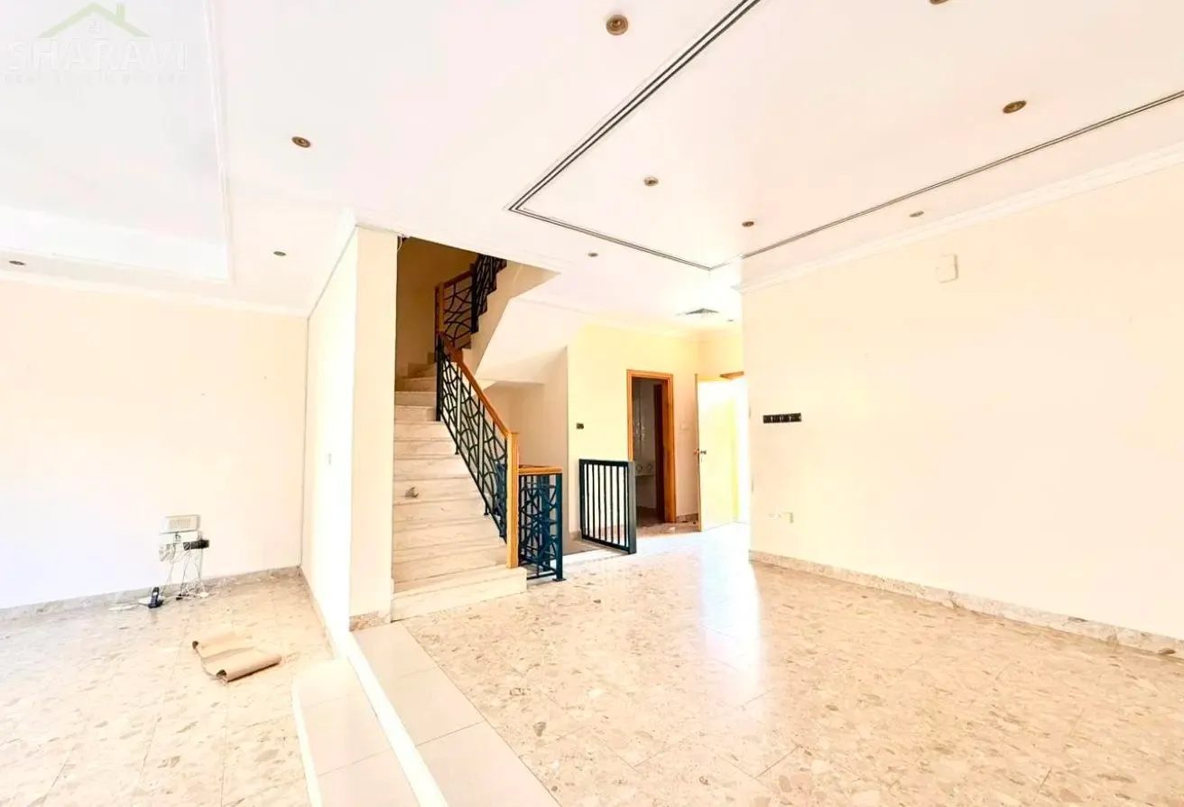 3 BR Villa in Mirdif|Private Garden|Gym|Pool