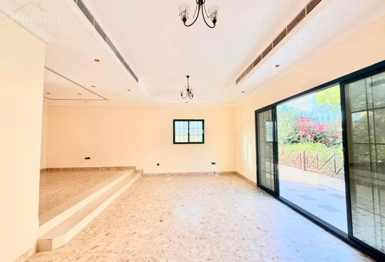 3 BR Villa in Mirdif|Private Garden|Gym|Pool