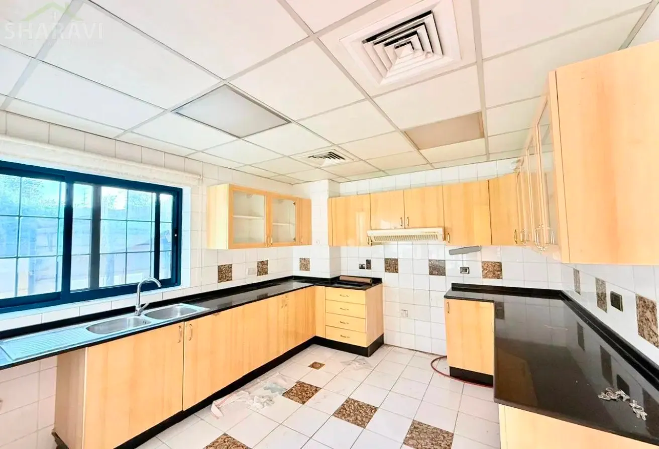 3 BR Villa in Mirdif|Private Garden|Gym|Pool