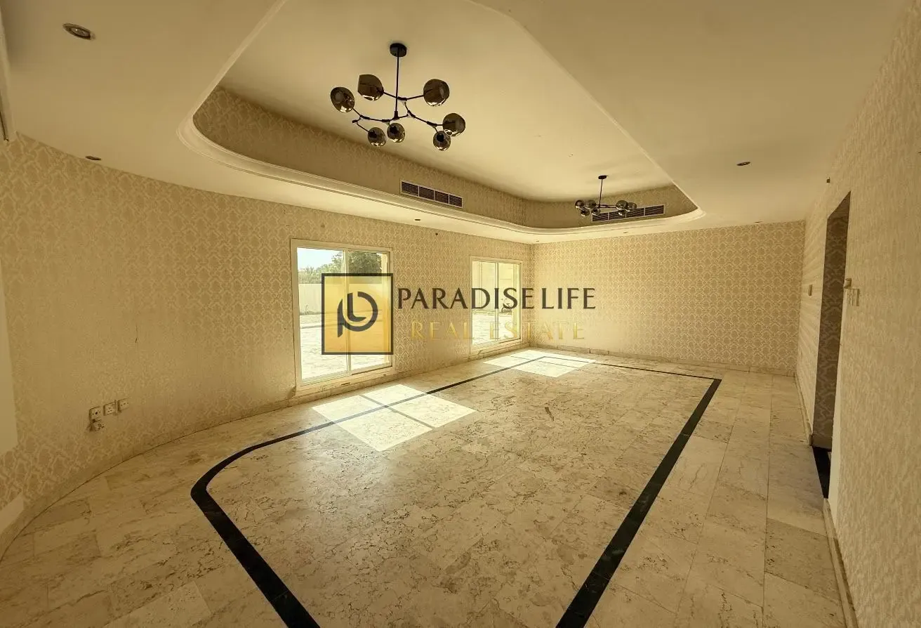 3BR PLUS MAIDS PVT ENTRANCE READY TO MOVE IN