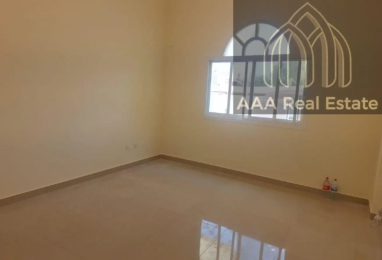 PRIME LOCATION | ATRACTIVE OFFER LUXURIOUS VILLA