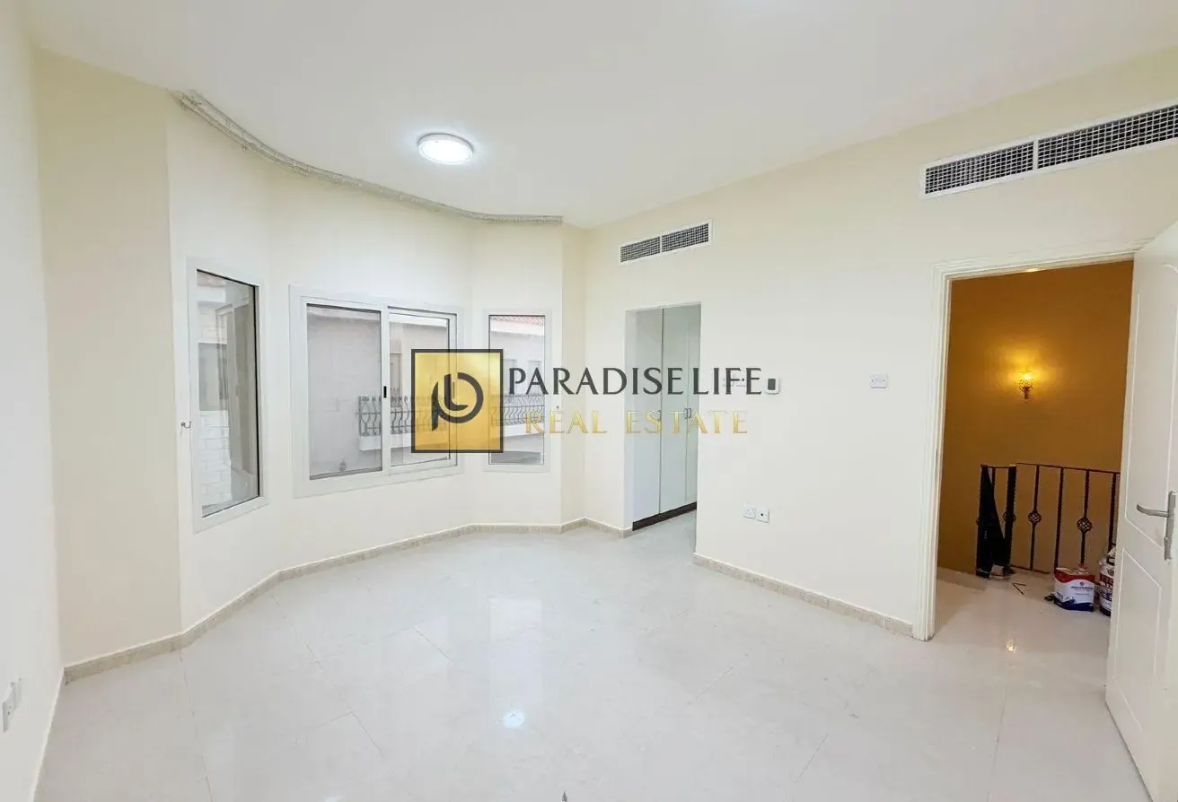 3Bedrooms 1 Masters Shered Swing Pool