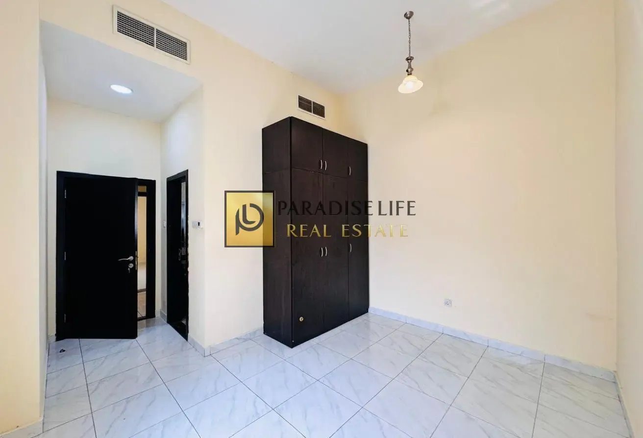 3 Bedrooms Maid Room Shered Swing Pool Rent 125k
