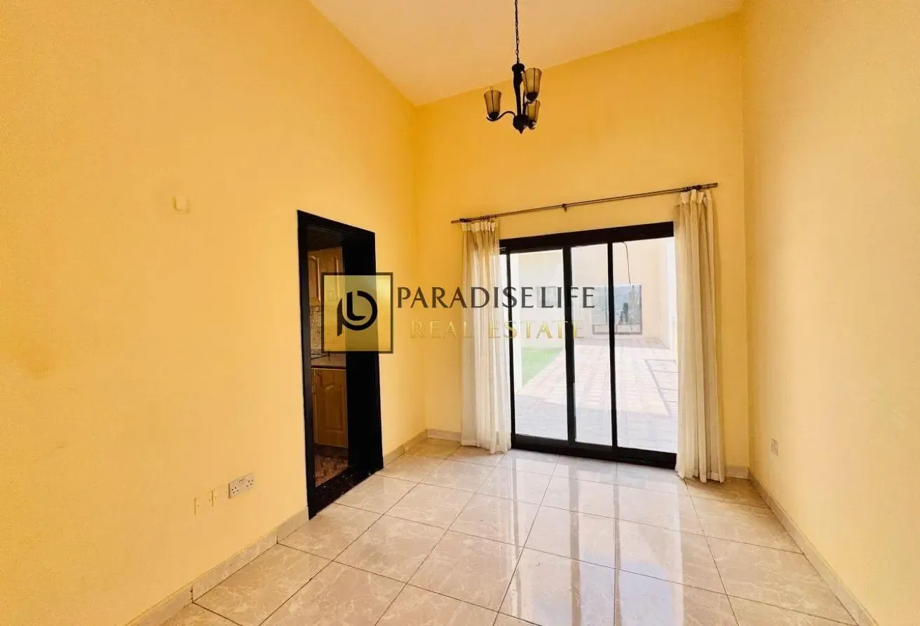 3 Bedrooms Maid Room Shered Swing Pool Rent 125k